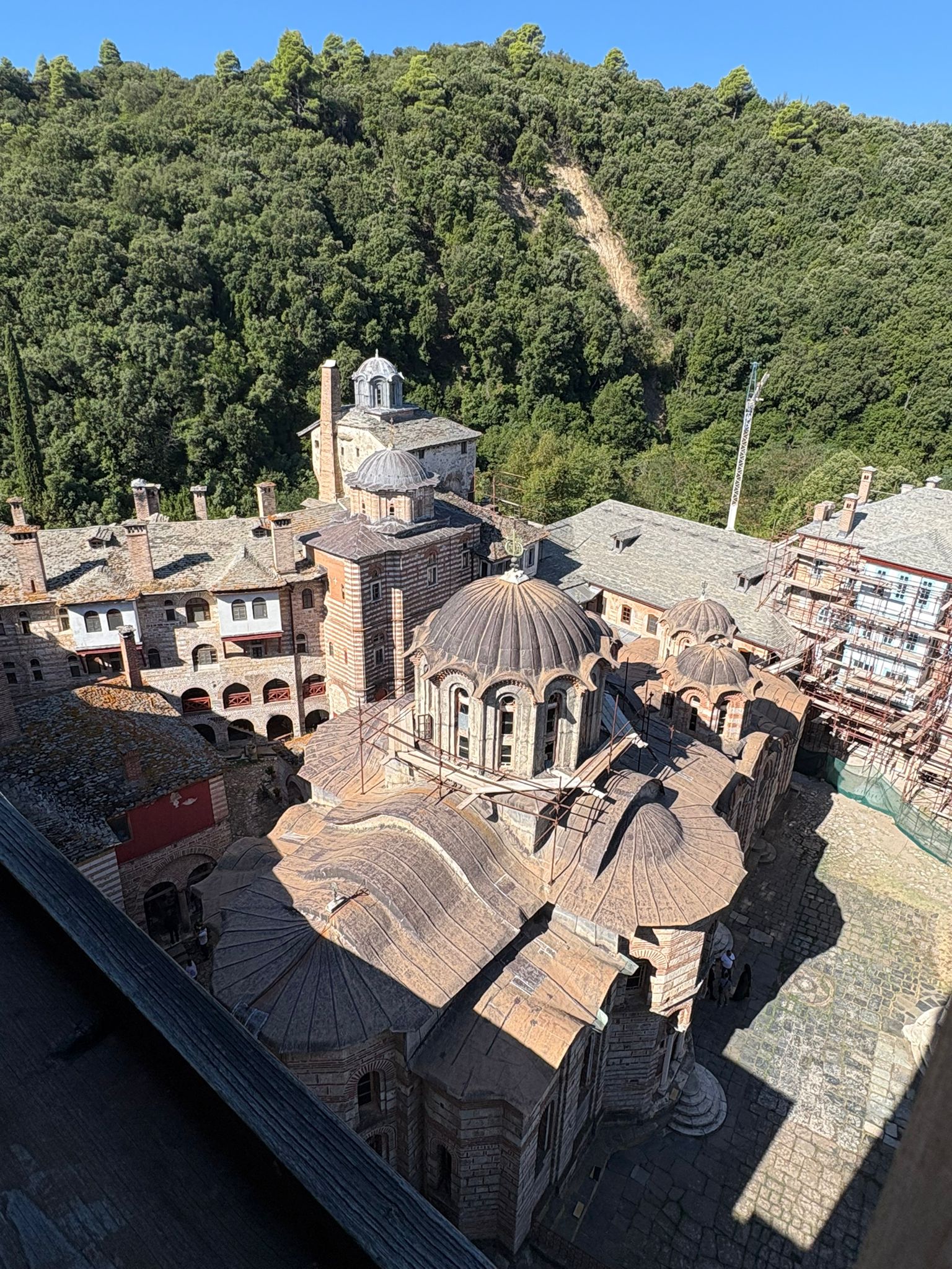Cliff monastery